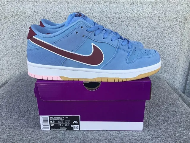 Nike Dunk Low University Blue/Maroon