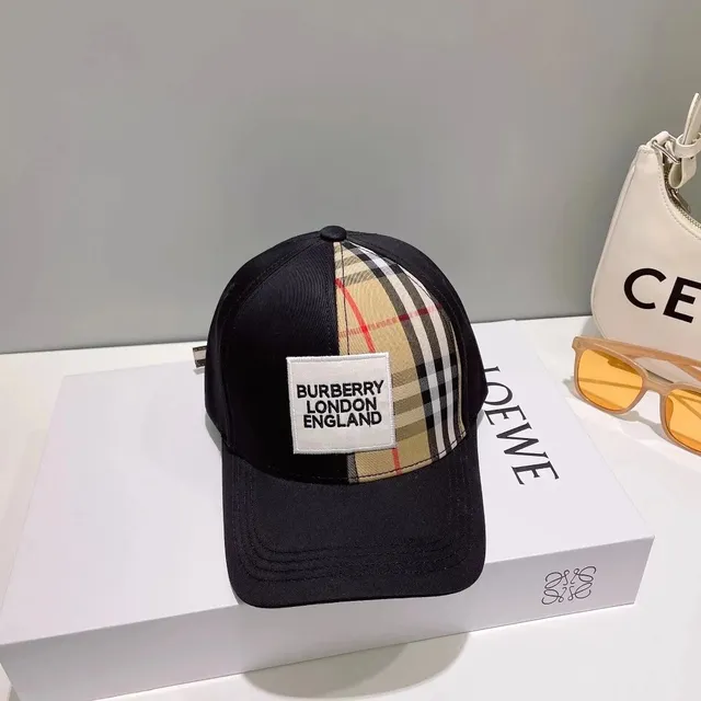 Burberry Baseball Cap Checkered Panel