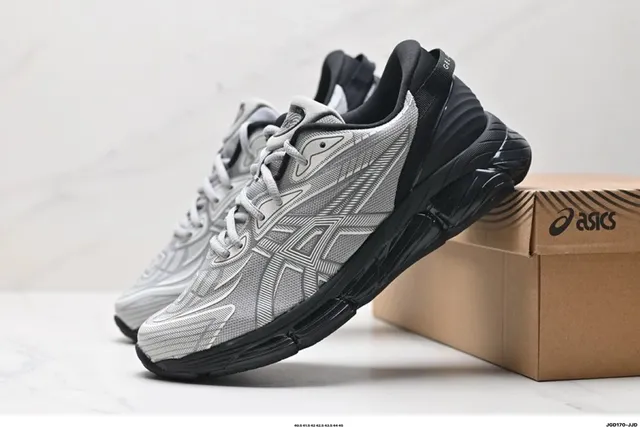 Asics Gel-NYC Grey Black