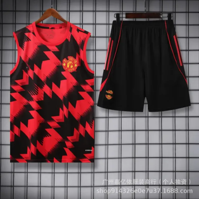 Adidas Training Set Geometric Print