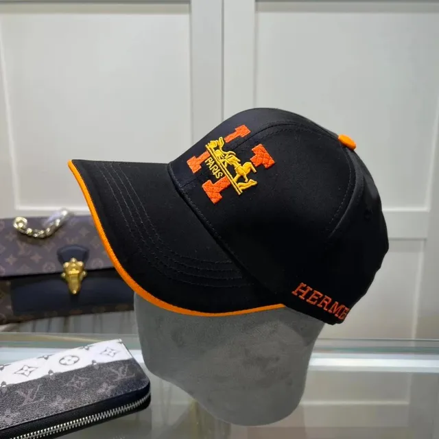 Hermès Baseball Cap Horse and H Logo