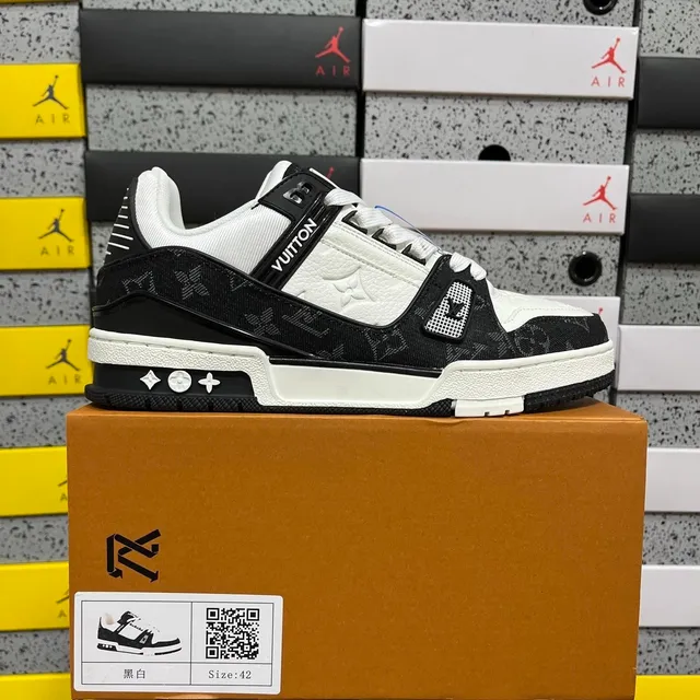 Louis Vuitton LV Trainer Monogram