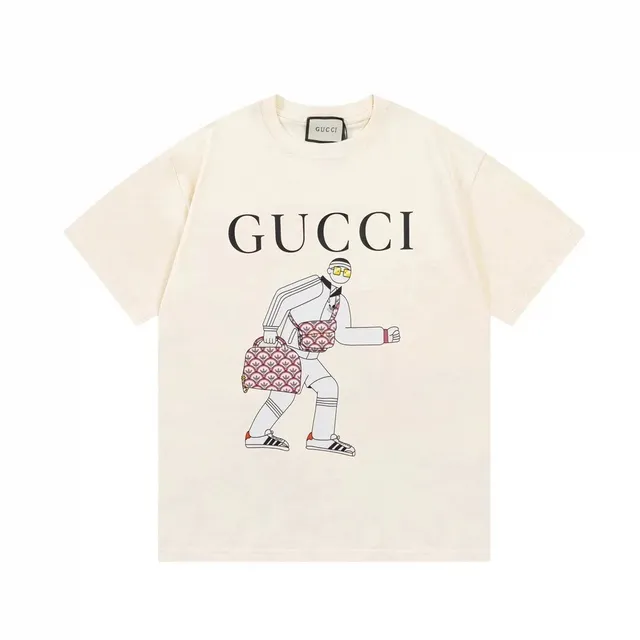 Gucci Graphic T-Shirt Illustrated Logo Print