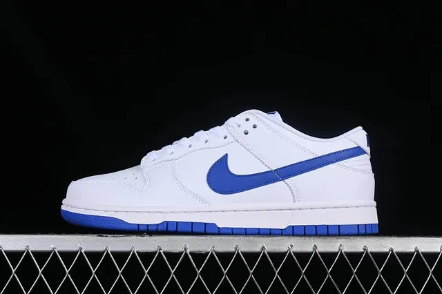 Nike Dunk Low University Blue