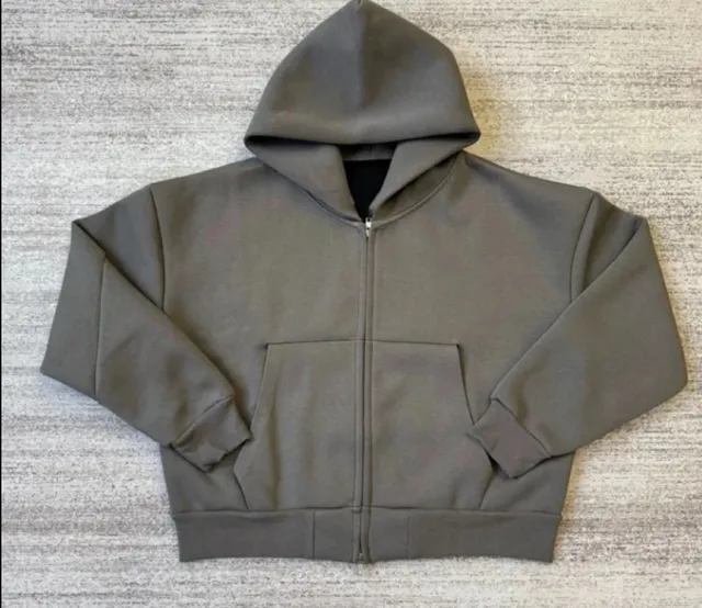 Zip-Up Hoodie Oversized Fit