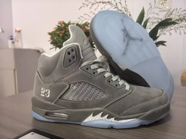 AJ5-灰狼