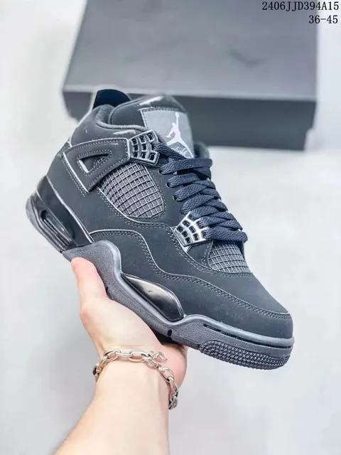 Air Jordan 4 Triple Black