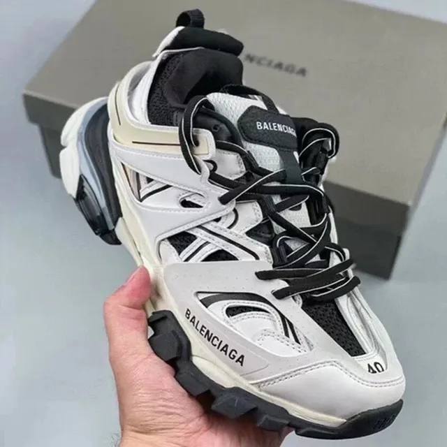 Balenciaga Triple S White Black