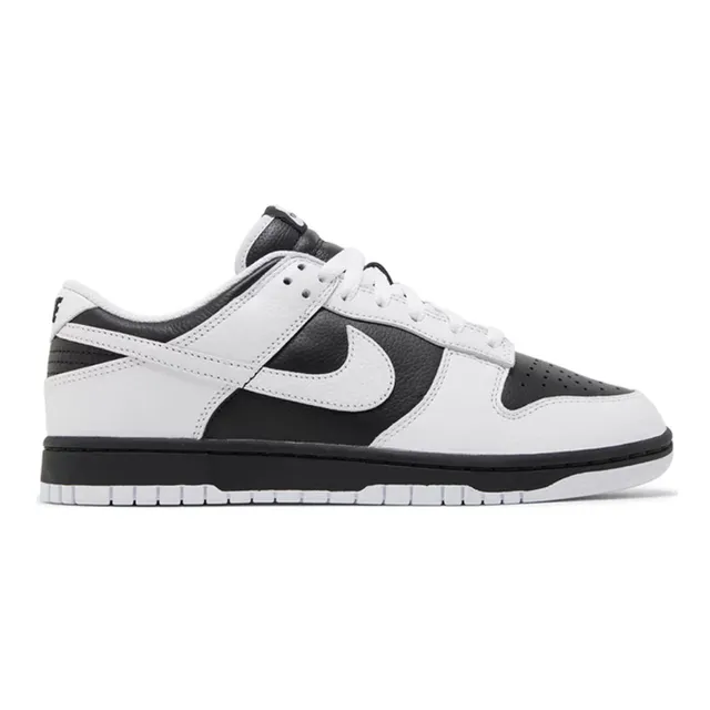 Nike Dunk Low Panda