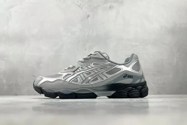 Asics Gel-1130 Metallic Silver