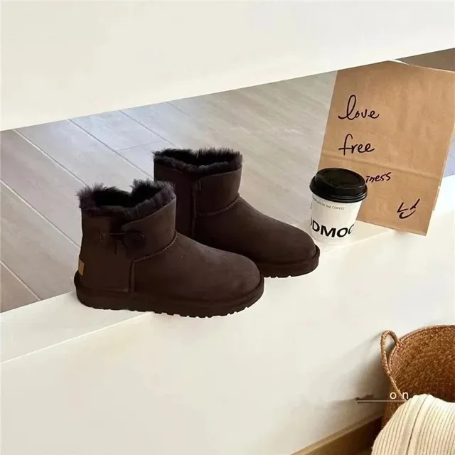 UGG Mini Bailey Button Chocolate