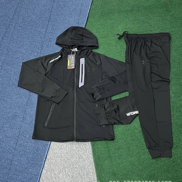 Under Armour Track Suit Black