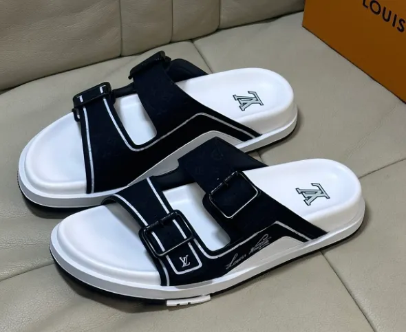 Louis Vuitton LV Trainer Slide