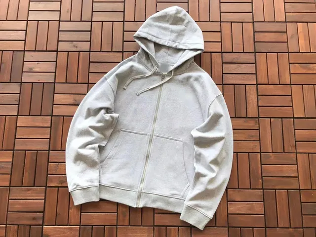 Zip-Up Hoodie Heather Grey