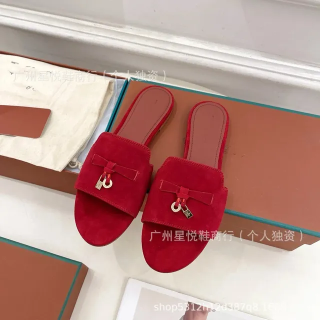 红色平底