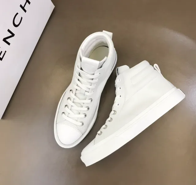 Givenchy High-Top Sneaker