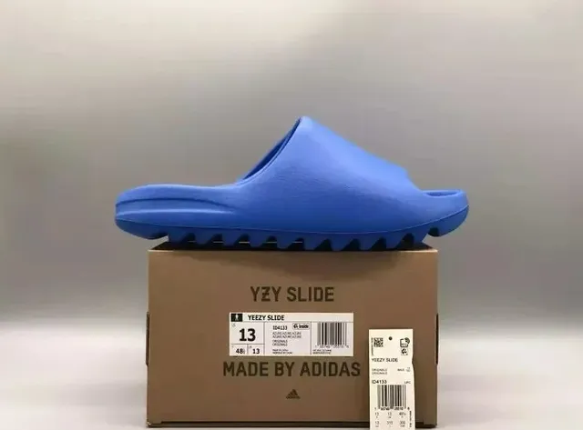 Yeezy Slide