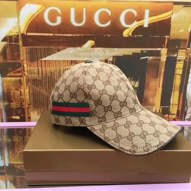 Gucci Baseball Cap GG Supreme