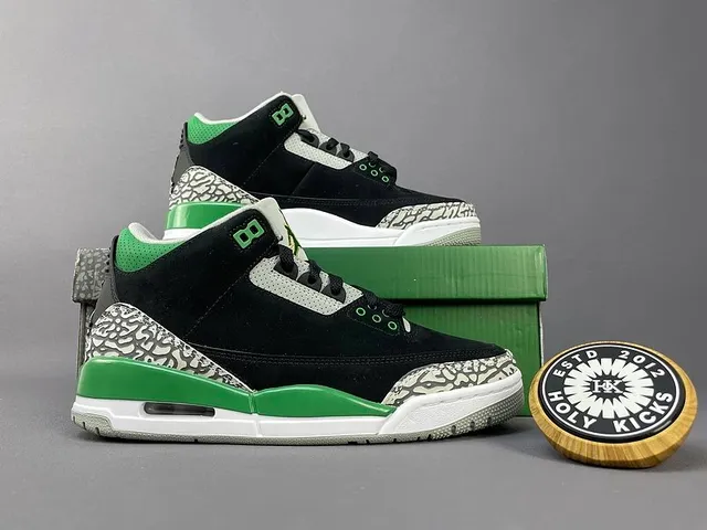 Air Jordan 3 True Green