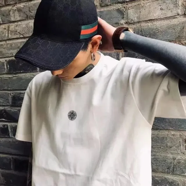Gucci Logo Tee Embroidered Logo