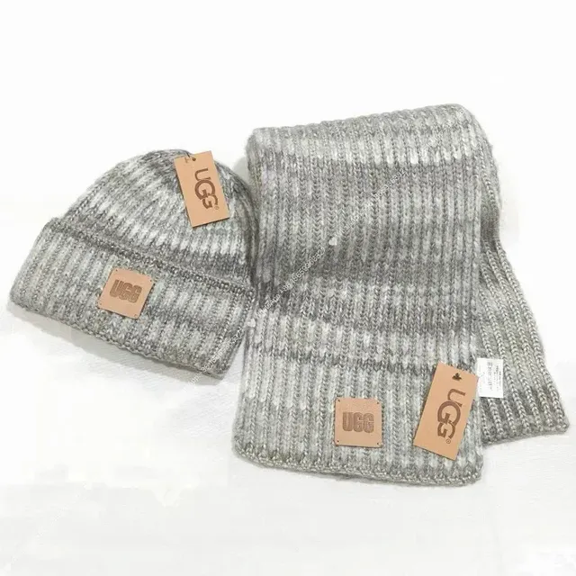 UGG Knit Beanie and Scarf Set Marled Grey