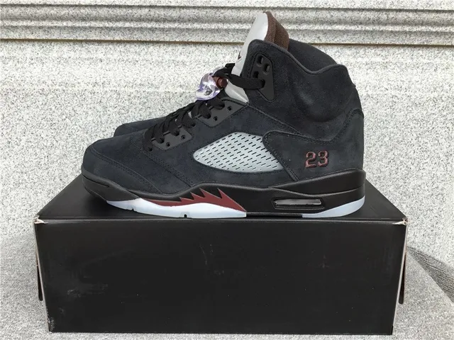 Air Jordan 5 Raging Bull