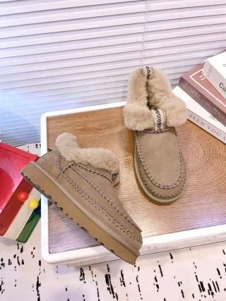 UGG Classic Mini Shearling-Lined