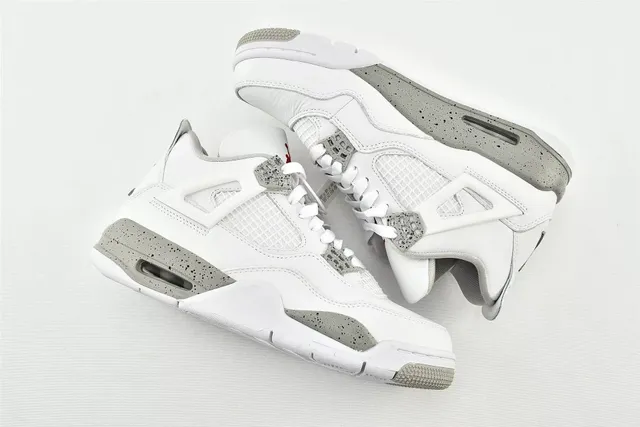 Air Jordan 4 White Cement