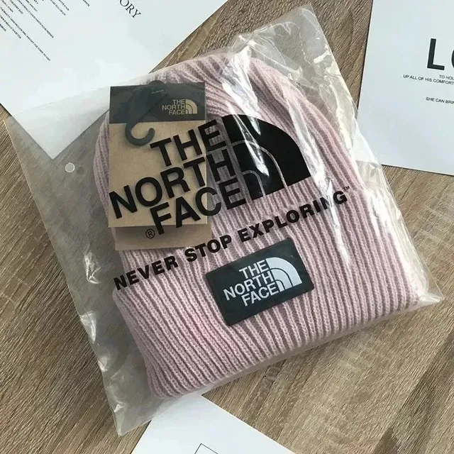 The North Face Beanie Never Stop Exploring