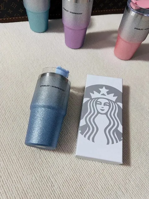 Stanley Tumbler Glitter Gradient