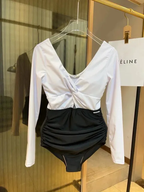 Chanel Long-Sleeve Bodysuit
