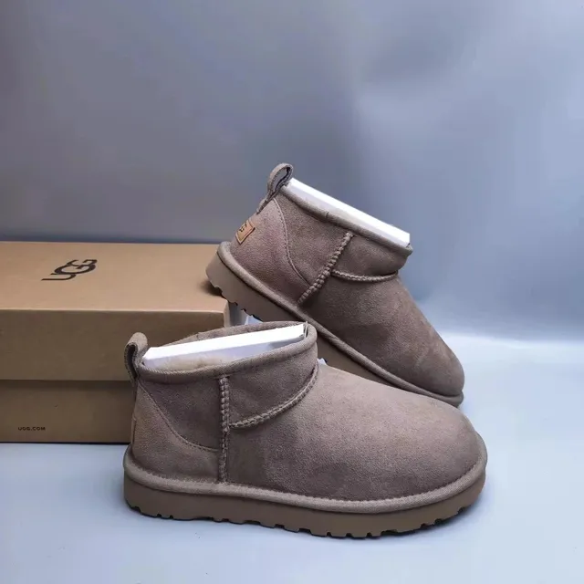 UGG Classic Mini II Chocolate