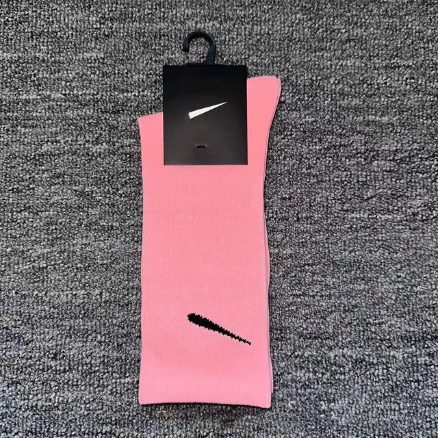 Nike Socks Swoosh Logo