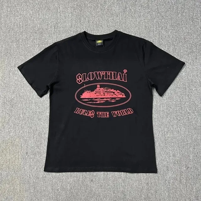 Graphic Tee Slowthai Rules the World