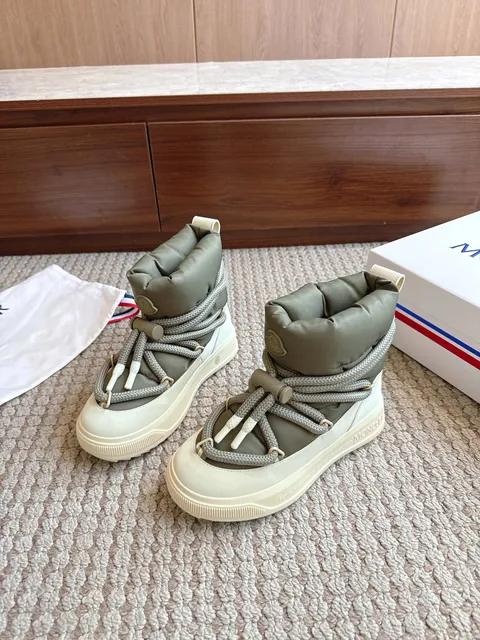 Moncler Genius Puffer Boot Olive Green/Beige