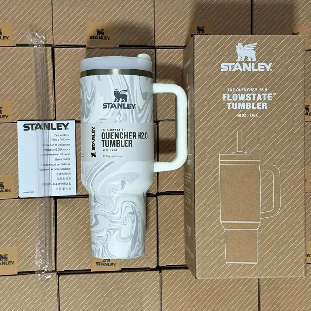 Stanley Quencher H2.0 Tumbler Marble Swirl