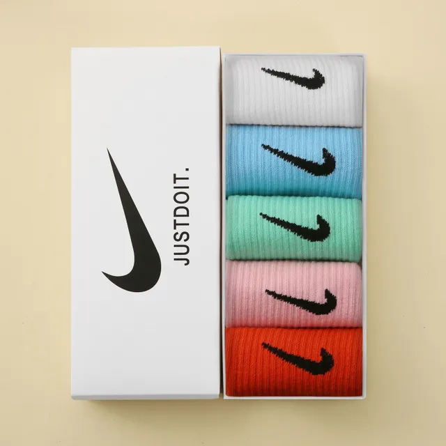 Nike Socks 5-Pack with Swoosh Logo