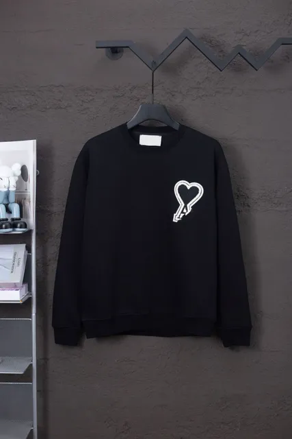 Black 901 badge round neck thickened version