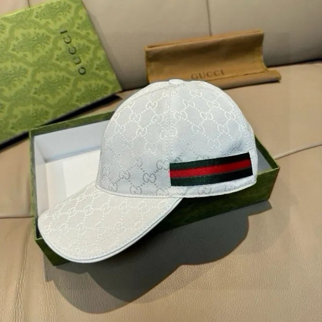 Gucci GG Supreme Cap Web Stripe