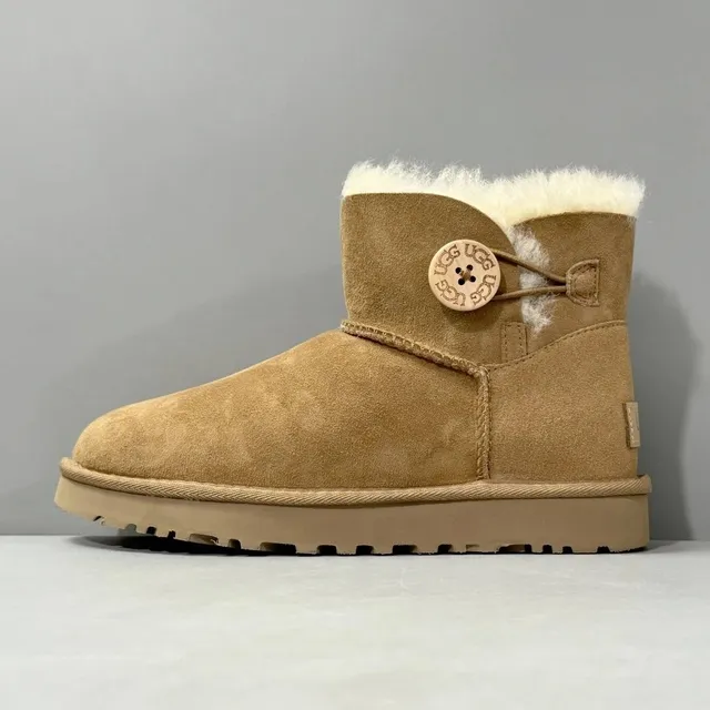 UGG 经典木扣(原厂扣子)栗色 1016422-CHE