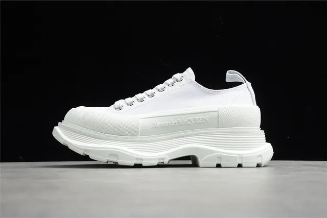Alexander McQueen Oversized Sneaker