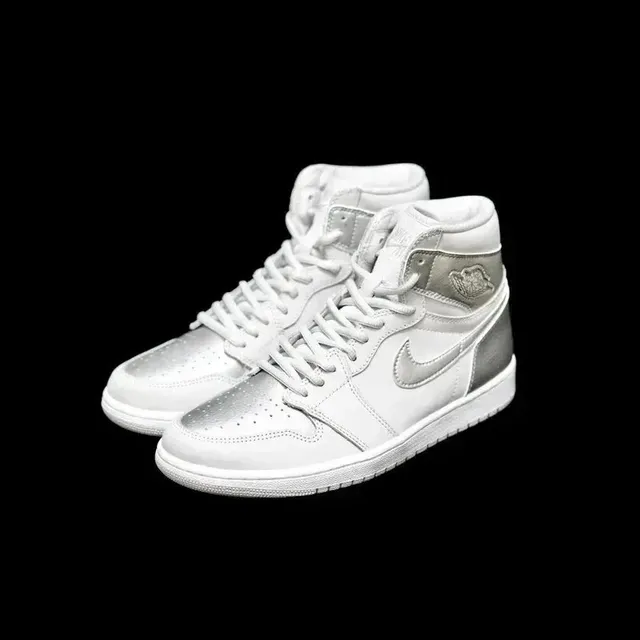 Air Jordan 1 High Metallic Silver