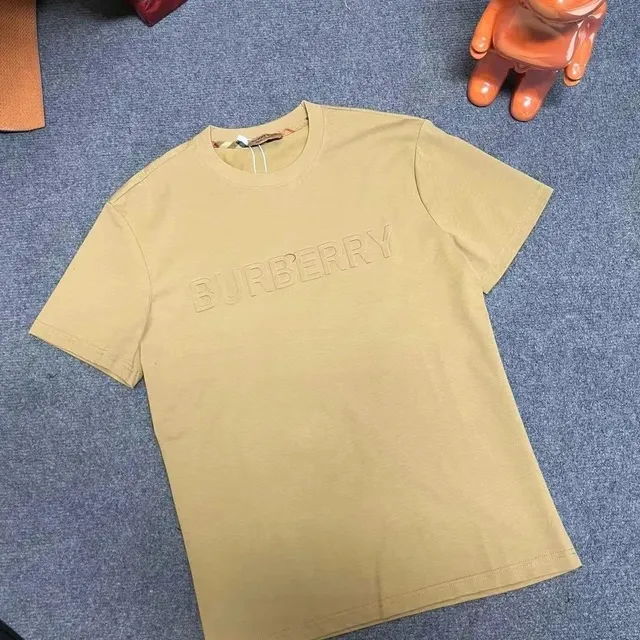 Burberry Logo T-Shirt Embossed