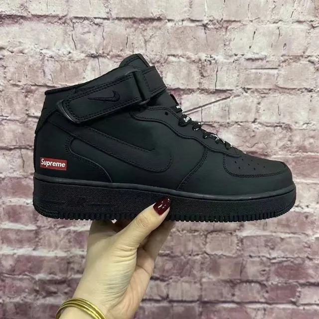 Nike Air Force 1 Mid Supreme Box Logo