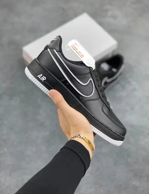 Nike Air Force 1 Low