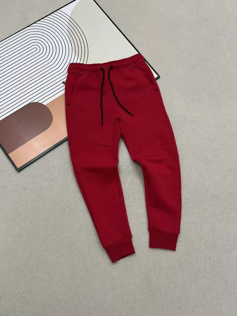 Nike Tech Fleece Joggers Crimson