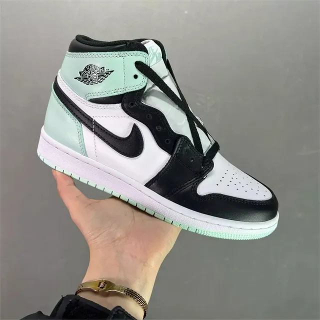 Air Jordan 1 High Mint