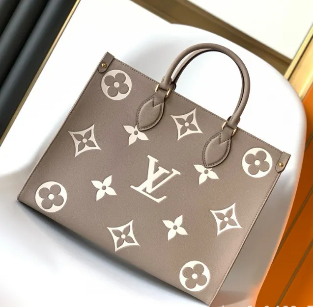 Louis Vuitton LV Trainer Monogram Empreinte