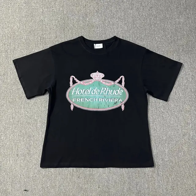 Hotel de Rhude Tee