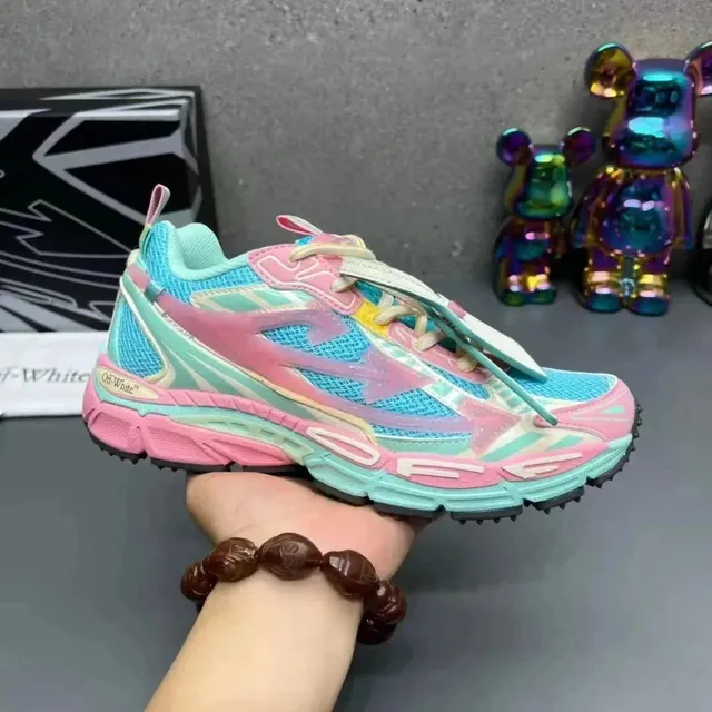 Off-White Runner Pastel Rainbow